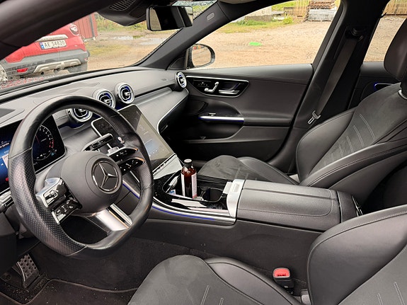 Mercedes-Benz C300 e 7 of 8