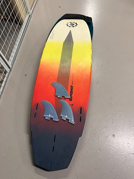 Product image 8 of 9