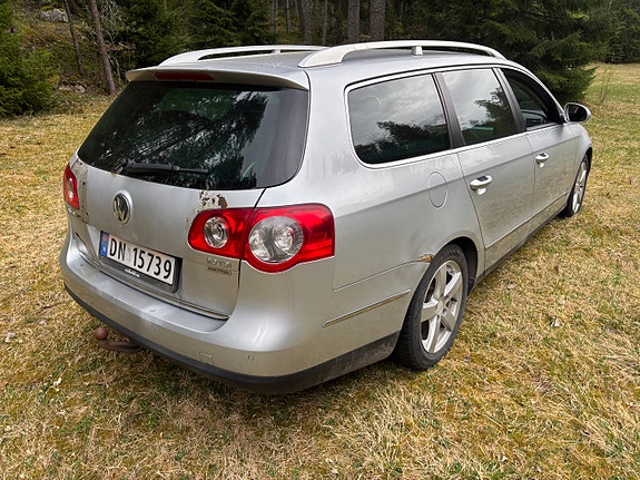 Volkswagen Passat 4 of 5