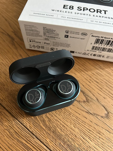 Product image 2 of 8