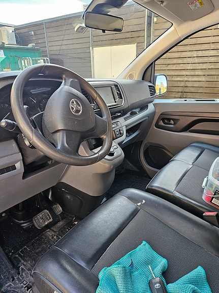 Toyota Proace 10 of 11