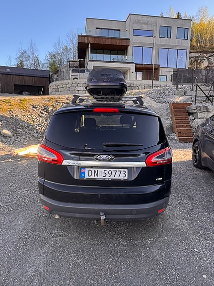 Ford S-MAX 3 of 13