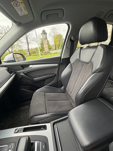 Audi Q5 6 of 16