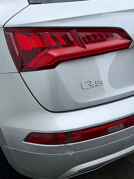 Audi Q5 4 of 16