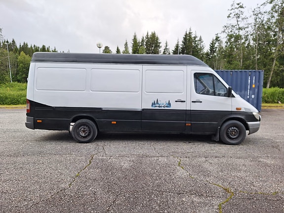 Mercedes-Benz Sprinter 5 of 30