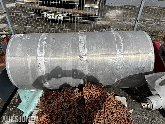 Andre Dieseltank Volvo lastebil – aluminium – ca. 160 cm