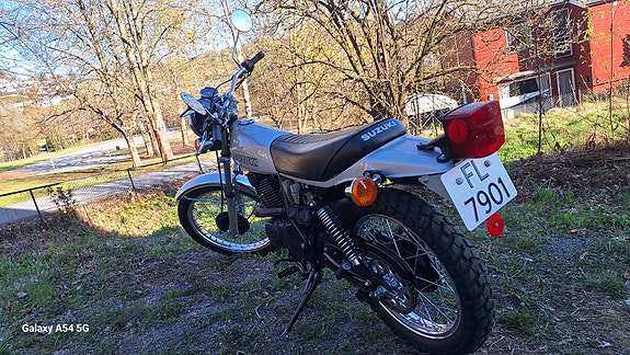 Suzuki SP370 4 of 16