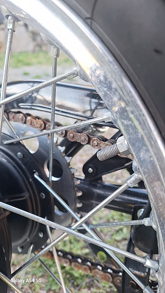 Suzuki SP370 8 of 16
