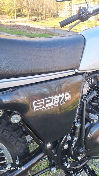 Suzuki SP370 6 of 16