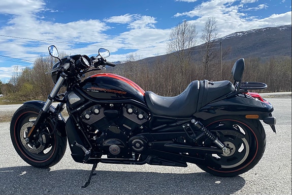Harley-Davidson VRSCDX Night Rod Special