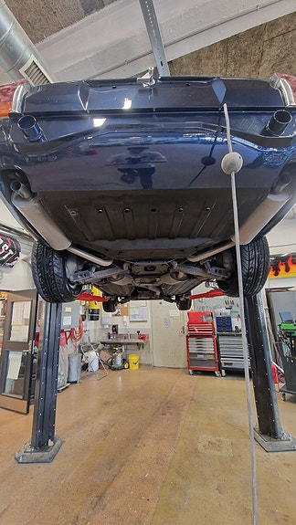 Jaguar XJS 17 of 19