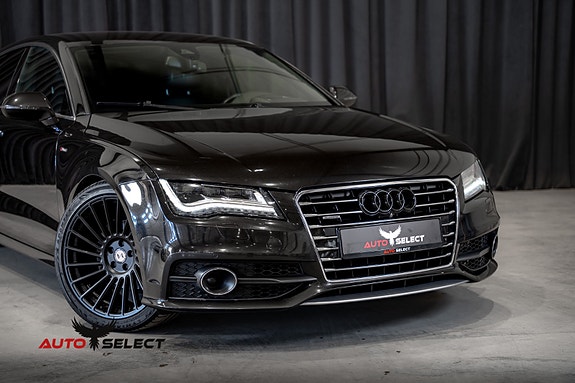 Audi A7 2 of 5