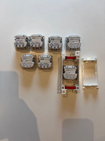 Product image 4 of 9