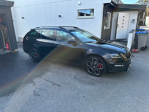 Skoda Octavia RS 3 of 5