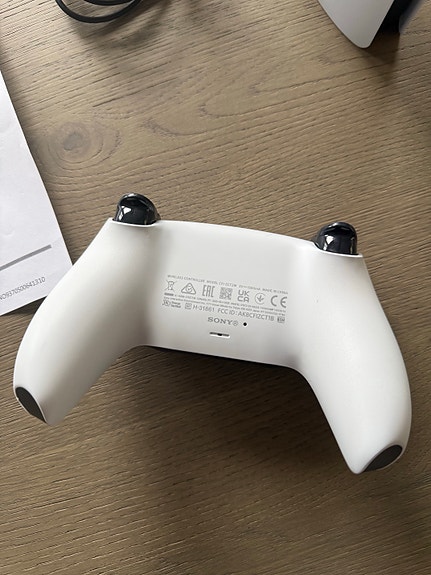 Product image 8 of 9