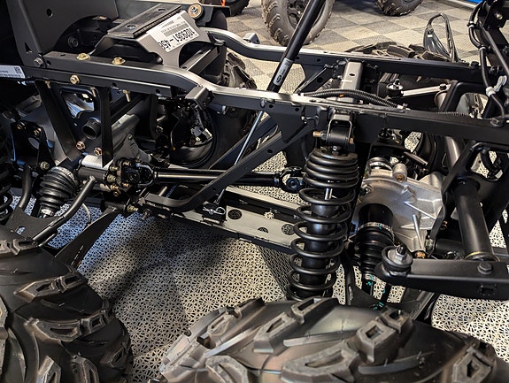 Polaris Sportsmann 570 EPS  6x6 8 of 12