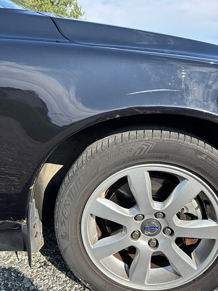 Volvo V70 10 of 25