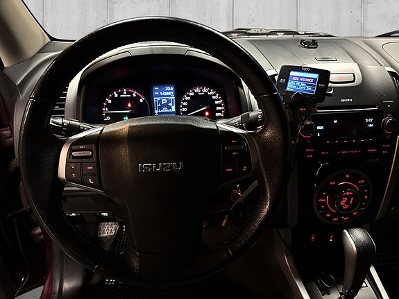 Isuzu D-max 13 of 30