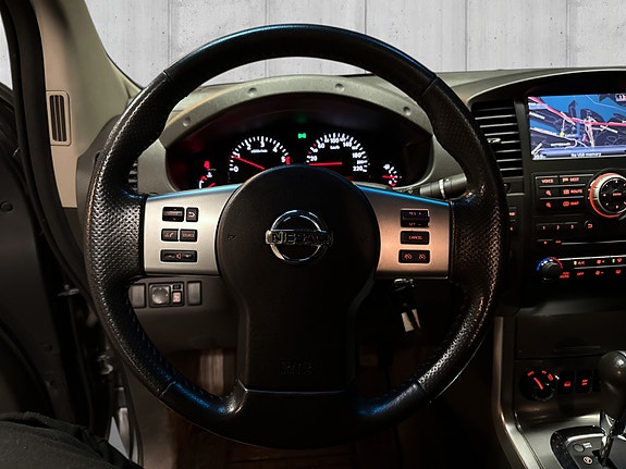 Nissan Navara 13 of 30