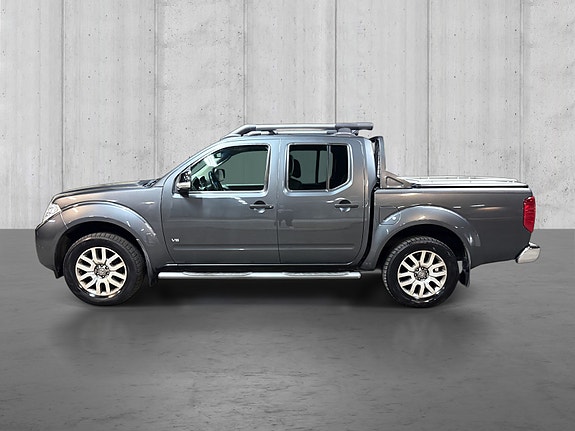 Nissan Navara 2 of 5