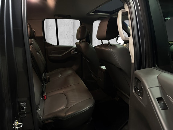 Nissan Navara 29 of 30