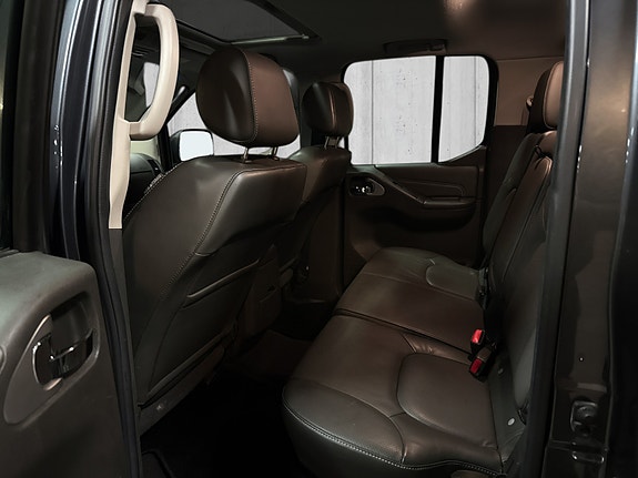 Nissan Navara 27 of 30