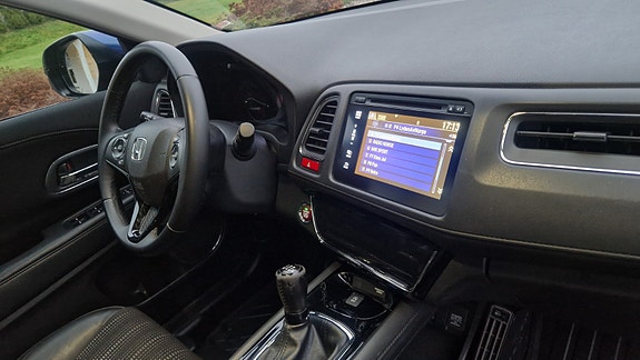 Honda HR-V 11 of 19