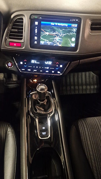 Honda HR-V 18 of 19