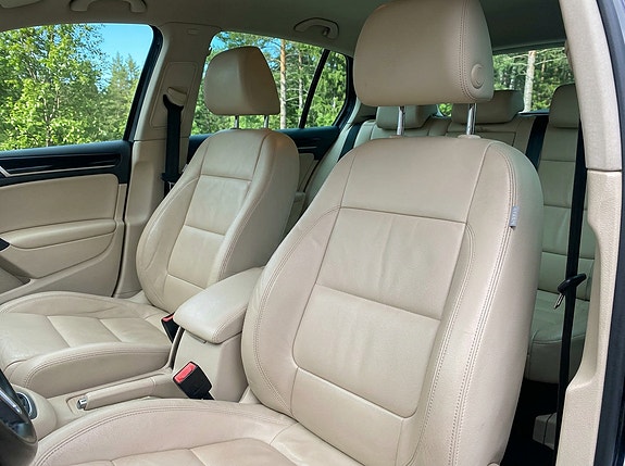 Volkswagen Tiguan 6 of 6