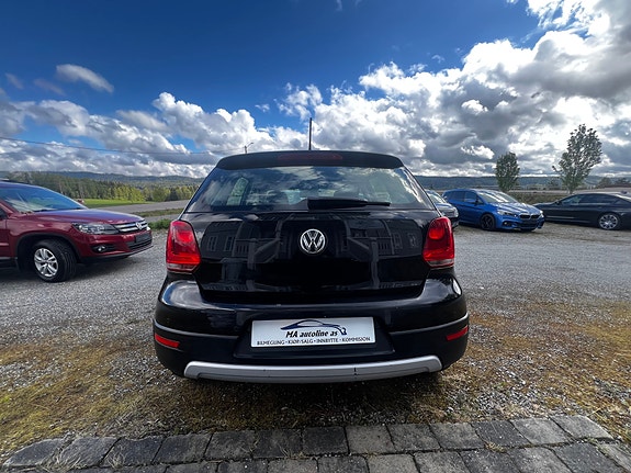 Volkswagen Polo Cross 11 of 30