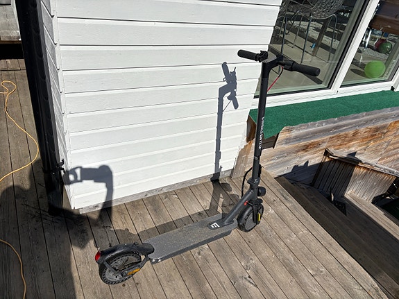 Product image 2 of 9