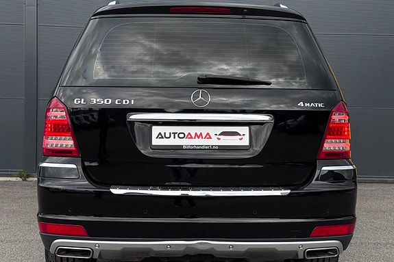 Mercedes-Benz GL350 3 of 5