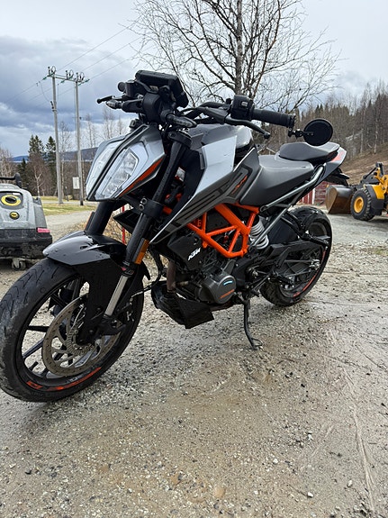 KTM 125 Duke 6 of 6