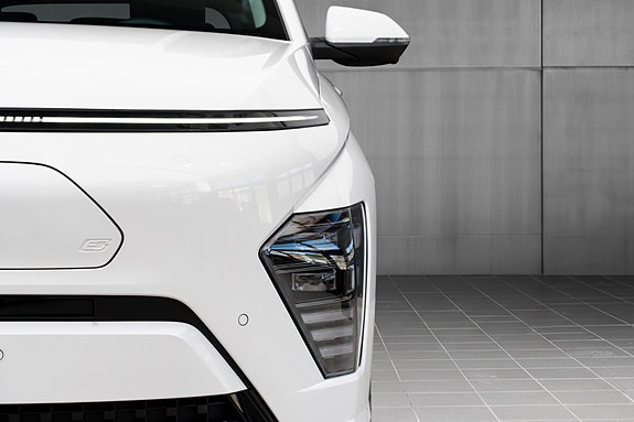 Hyundai Kona 3 of 5