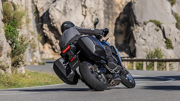 Yamaha Tracer 9 GT+ Y-AMT. Nyhet for 2025 med Matrix led lys +++ 8 of 30