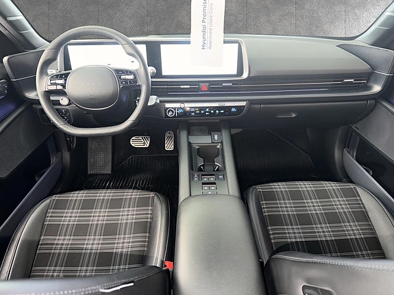 Hyundai Ioniq 6 13 of 21