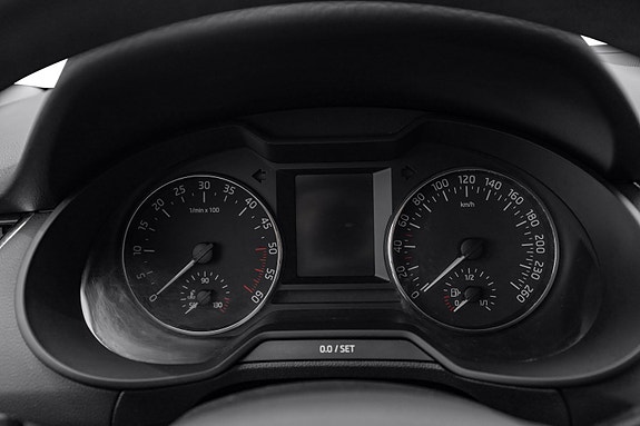 Skoda Octavia 14 of 26