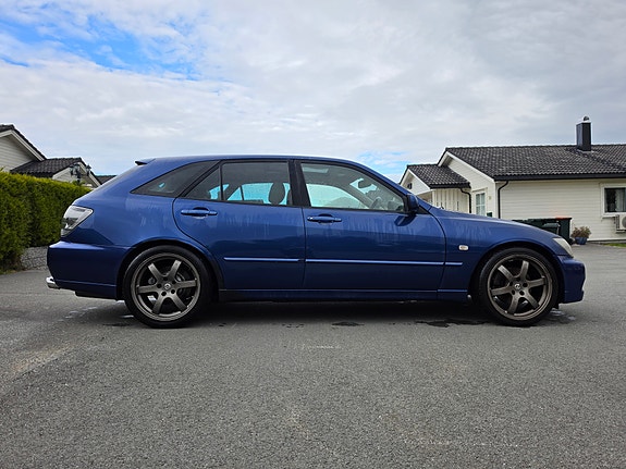 Lexus IS-Serie 9 of 12