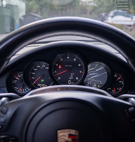 Porsche Panamera 11 of 19
