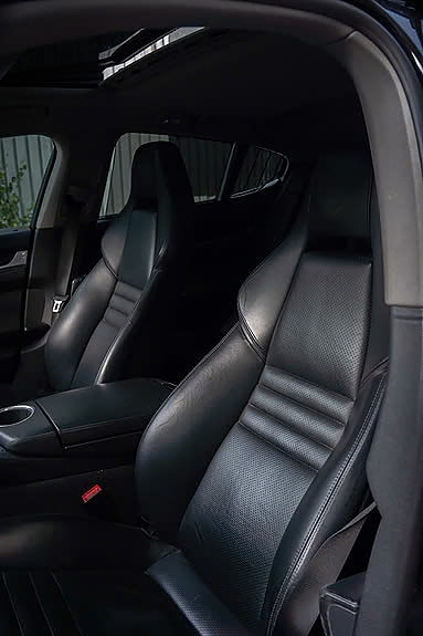 Porsche Panamera 19 of 19