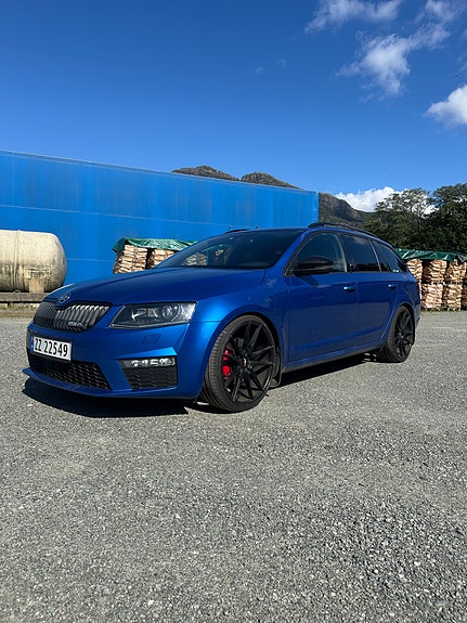Skoda Octavia RS 4 of 25