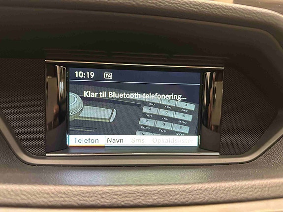 Mercedes-Benz E220 20 of 30