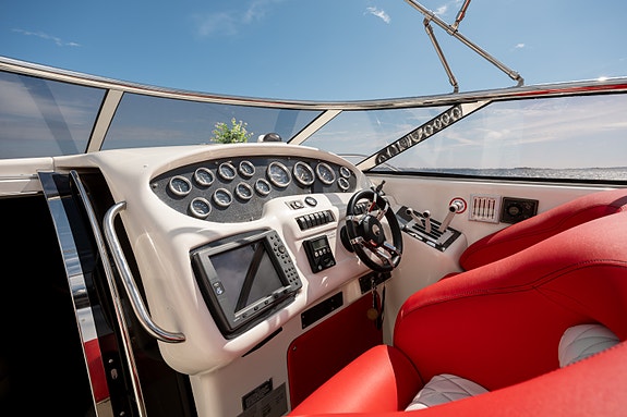 Sunseeker Superhawk 48 27 of 30