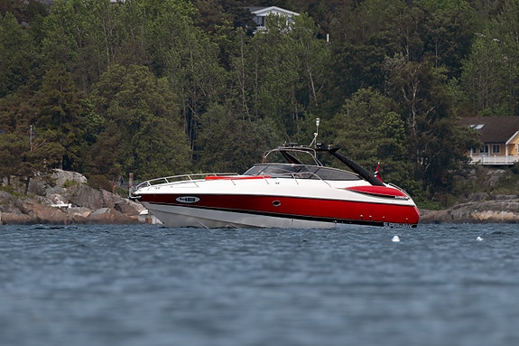 Sunseeker Superhawk 48 10 of 30