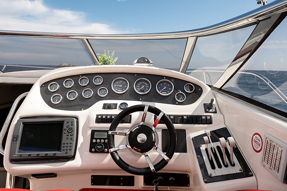 Sunseeker Superhawk 48 24 of 30