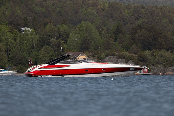Sunseeker Superhawk 48 4 of 30