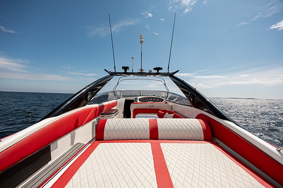 Sunseeker Superhawk 48 17 of 30