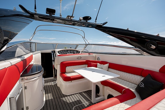 Sunseeker Superhawk 48 19 of 30