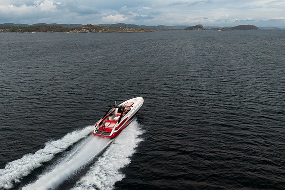 Sunseeker Superhawk 48 15 of 30