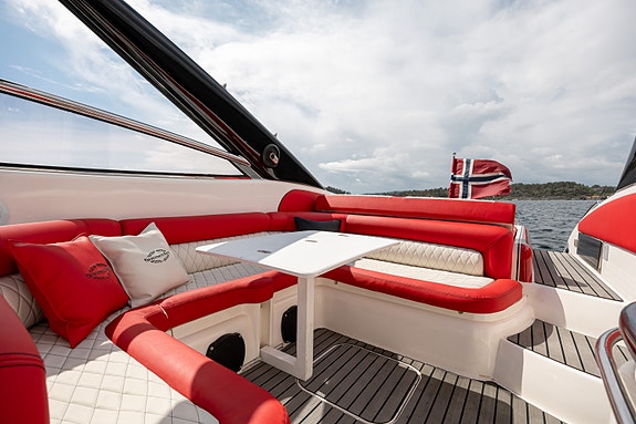 Sunseeker Superhawk 48 30 of 30